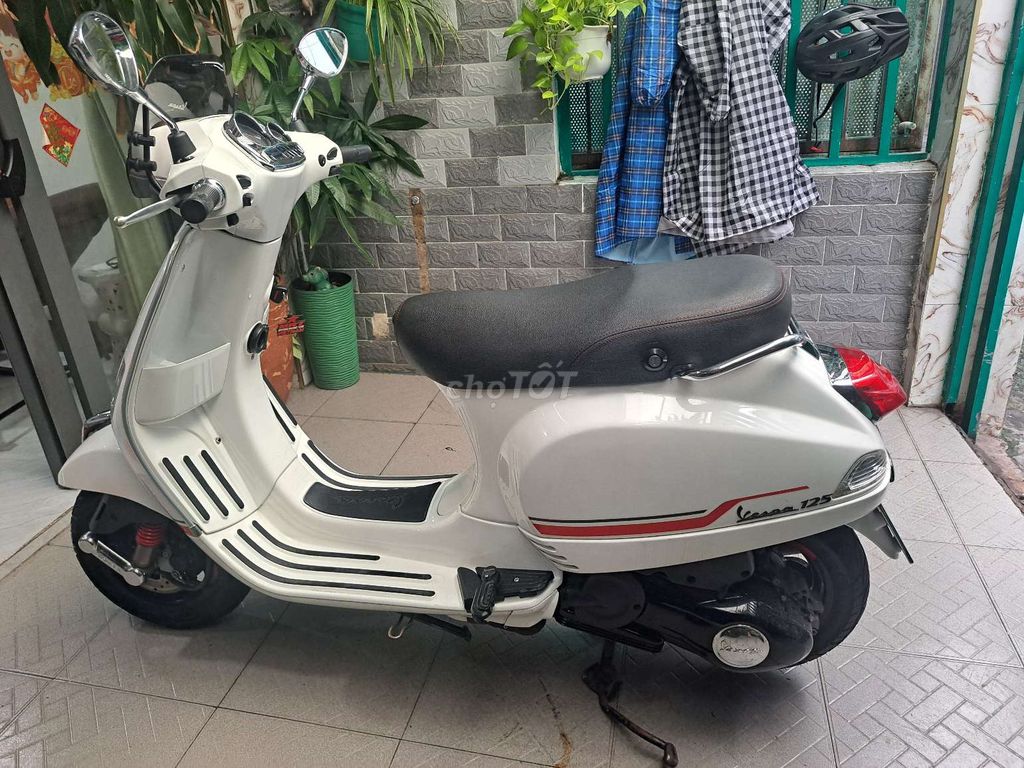 Piaggio Vespa S 2014, красивый тюнинг, документы на владельца