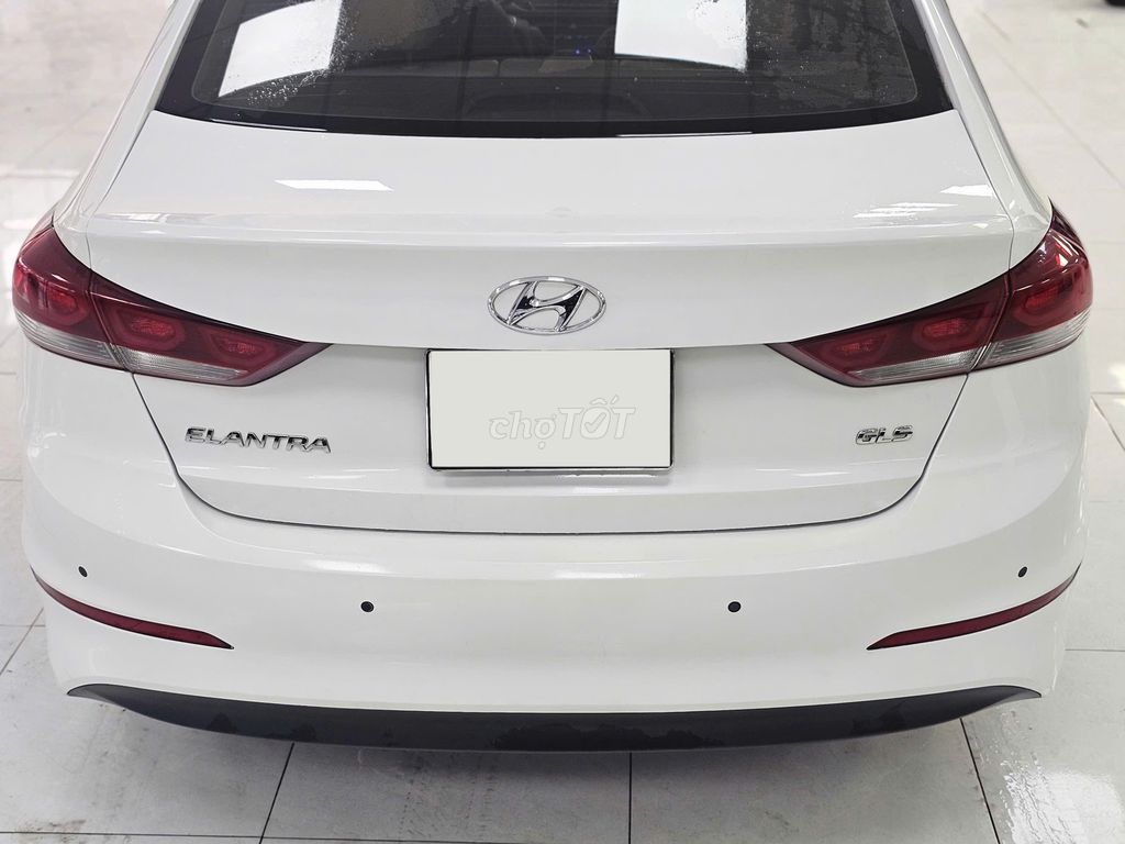 Hyundai Elantra 2.0 GLS 2018 Trắng. Mua bán Ô tô tại Thành phố Thủ Đức Tp Hồ Chí Minh được đăng bởi SÀN Ô TÔ VIỆT NAM SÀI GÒN hình 3