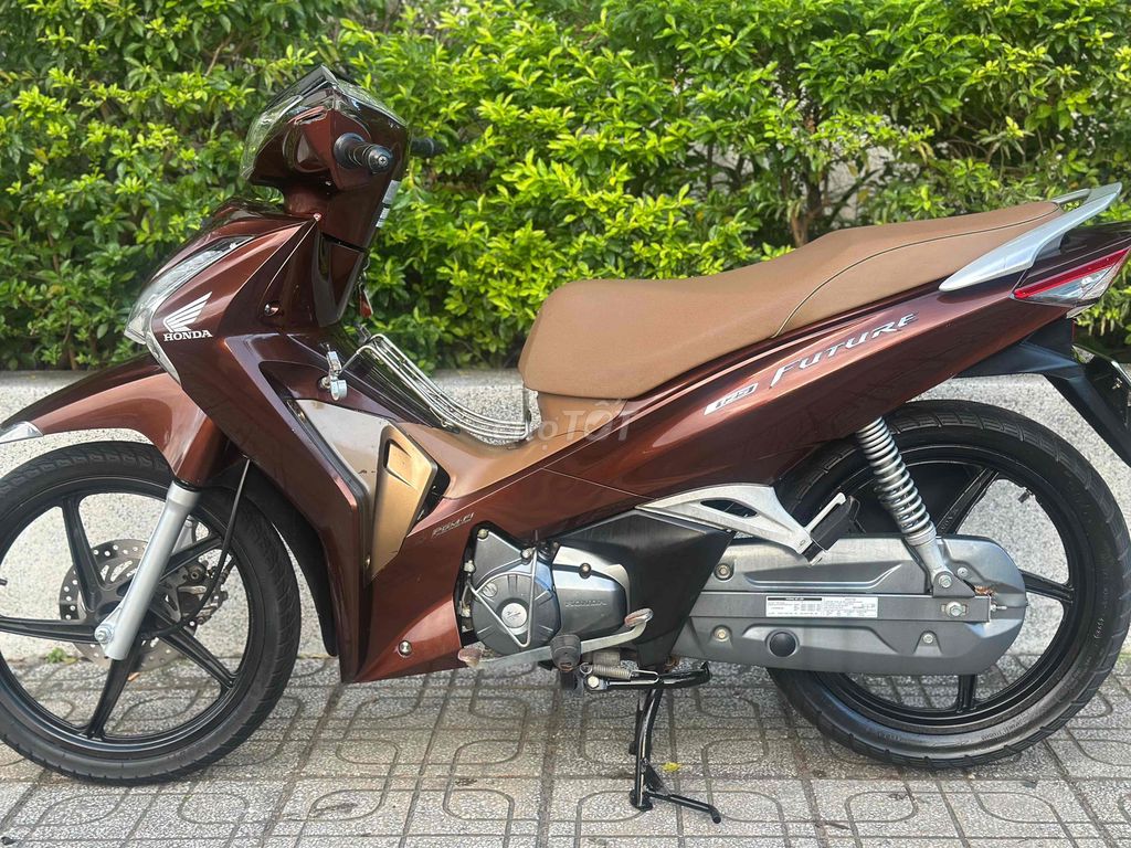 Future Led 125 Fi 2020 Nâu vàng đồng mới 80% 9 chủ. Mua bán Xe máy tại Thành phố Thủ Đức Tp Hồ Chí Minh được đăng bởi Xe Máy Sơn Thủ Đức hình 5