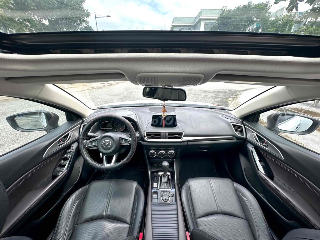 Mazda 3 2018 1.5 AT Sedan - 39000 km. Mua bán Ô tô tại Thành phố Thủ Dầu Một Bình Dương được đăng bởi Trần Đình Sáng hình 12