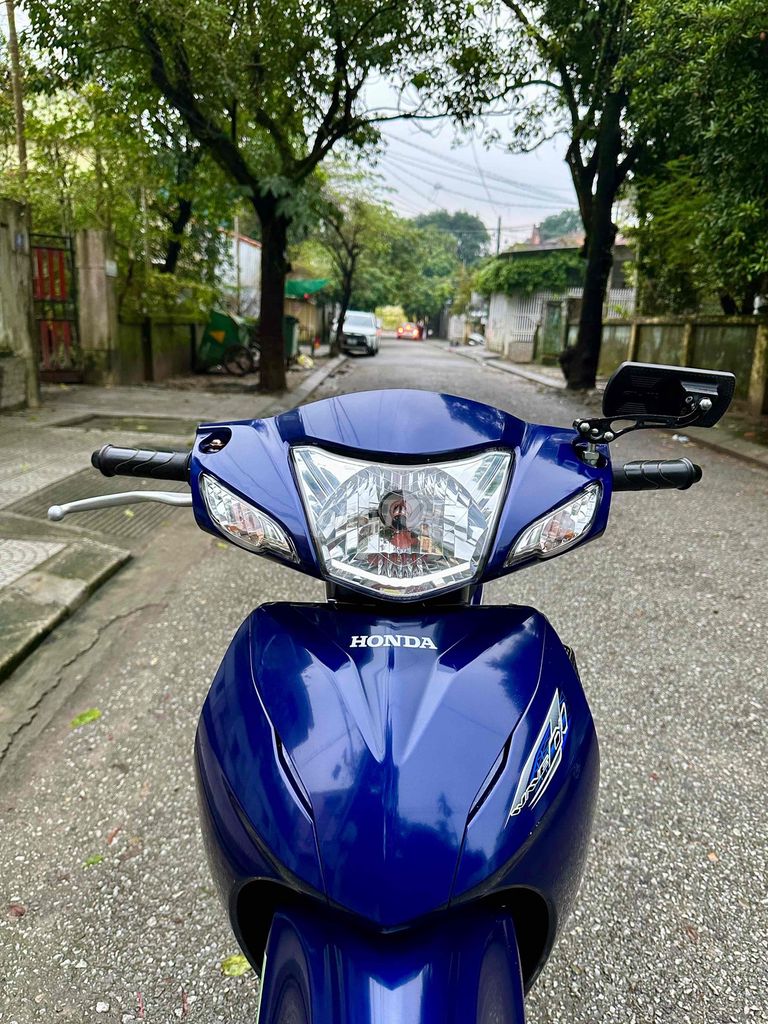 Wave A 2024 rin 100% 9900km liên hệ ***. Mua bán Xe máy tại Thành phố Huế Thừa Thiên Huế được đăng bởi Xe Máy Trường An Phát hình 5