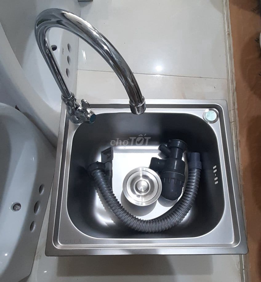 Combo Chậu rửa bát Inox 1 hố+ vòi chậu sus304. Mua bán Dụng cụ nhà bếp tại Quận Hoàng Mai Hà Nội được đăng bởi Thiết bị vệ sinh Vietbig hình 1