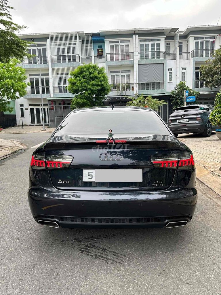 Audi A6 model 2015 chính chủ đứng tên cavet. Mua bán Ô tô tại Quận 3 Tp Hồ Chí Minh được đăng bởi Gia Bảo hình 7