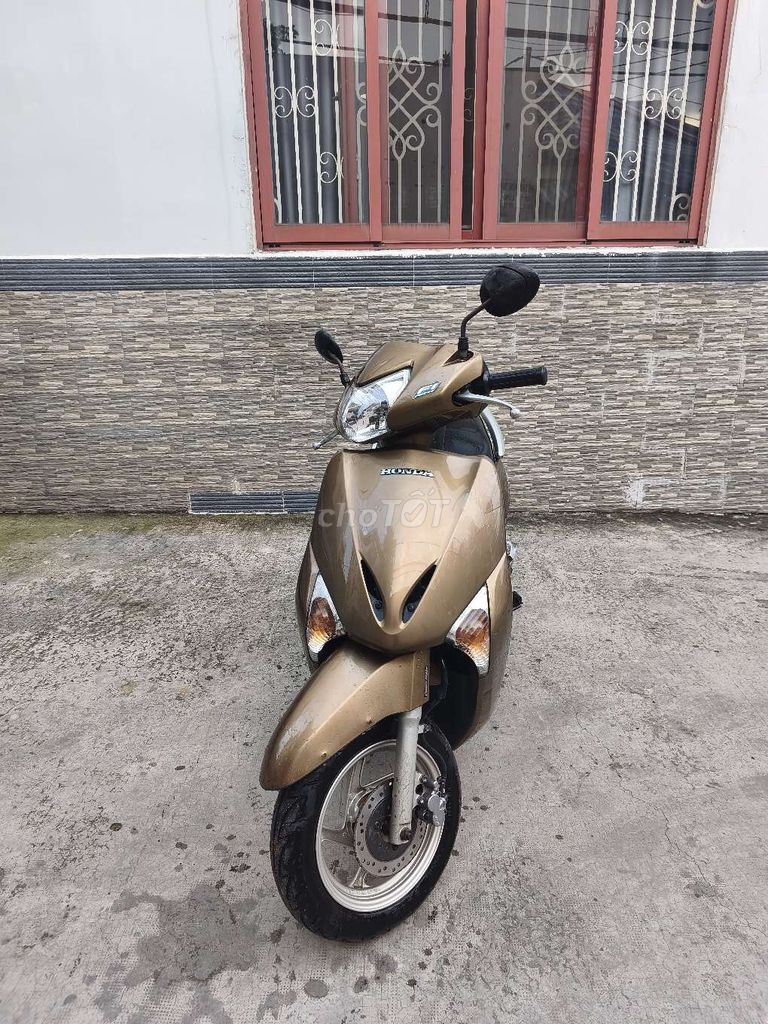 Honda Lead 2011, бронзовый