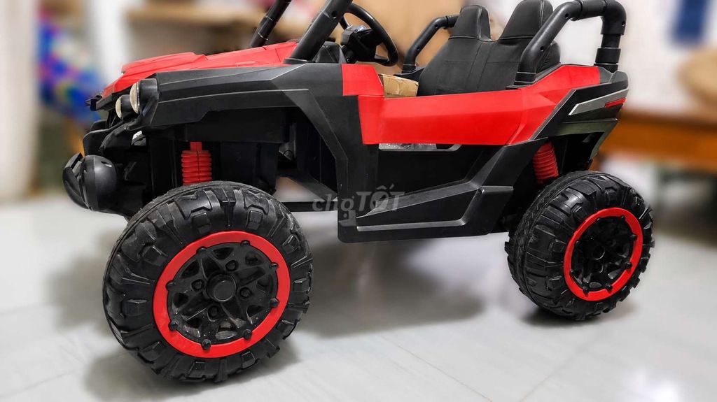 Xe điện trẻ em Đỏ, Đen. Mua bán Mẹ và bé tại Huyện Lấp Vò Đồng Tháp được đăng bởi Trung hình 1