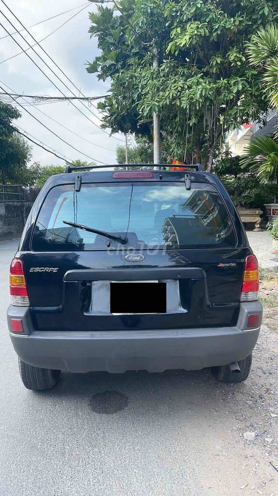 Ford Escape 2004 xe còn rất mới