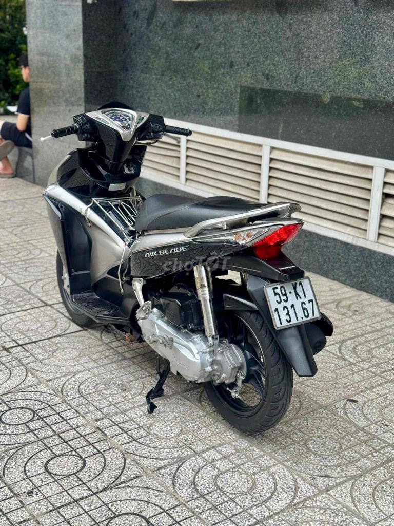 bán AB 2012 chính chủ ,bs thành phố ,xe đẹp keng. Mua bán Xe máy tại Quận 10 Tp Hồ Chí Minh được đăng bởi tuấn hình 3