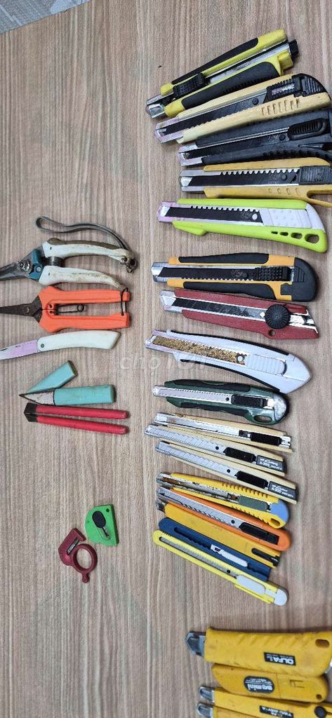 Dao rọc giấy OLFA. Mua bán Đồ dùng văn phòng tại Thành phố Cà Mau Cà Mau được đăng bởi đặng huỳnh long hình 1