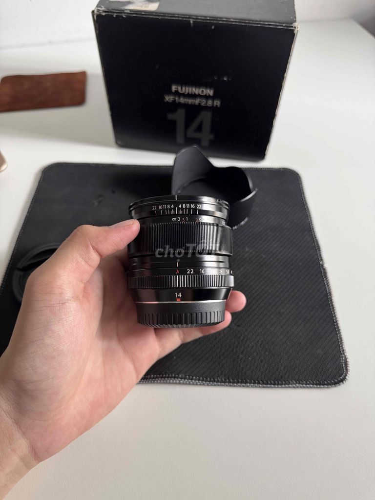pass lens ống kính Fujifilm XF 14mm F2.8 R Đen. Mua bán Máy ảnh, Máy quay tại Quận Phú Nhuận Tp Hồ Chí Minh được đăng bởi Lý Gia Thành hình 1