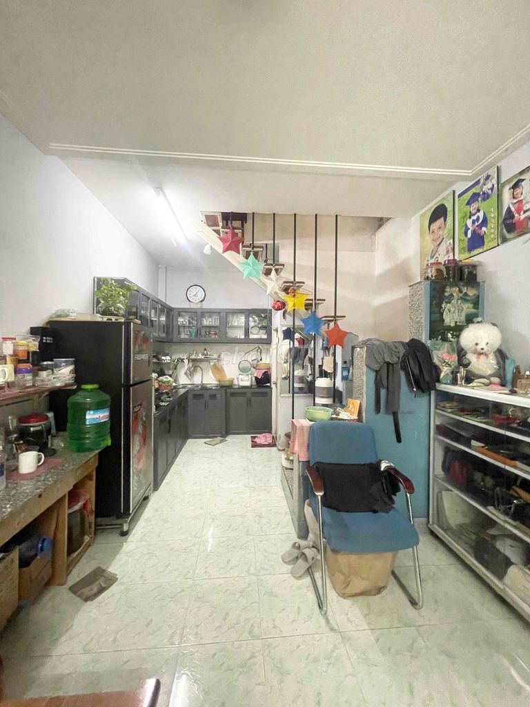 Bán nhà 2 tầng DT100m2 giá 6,5tỷ phạm thế Hiển p6 Quận8 khu dân cư HH. Mua bán nhà ở tại Quận 8 Tp Hồ Chí Minh được đăng bởi Trúc hình 5