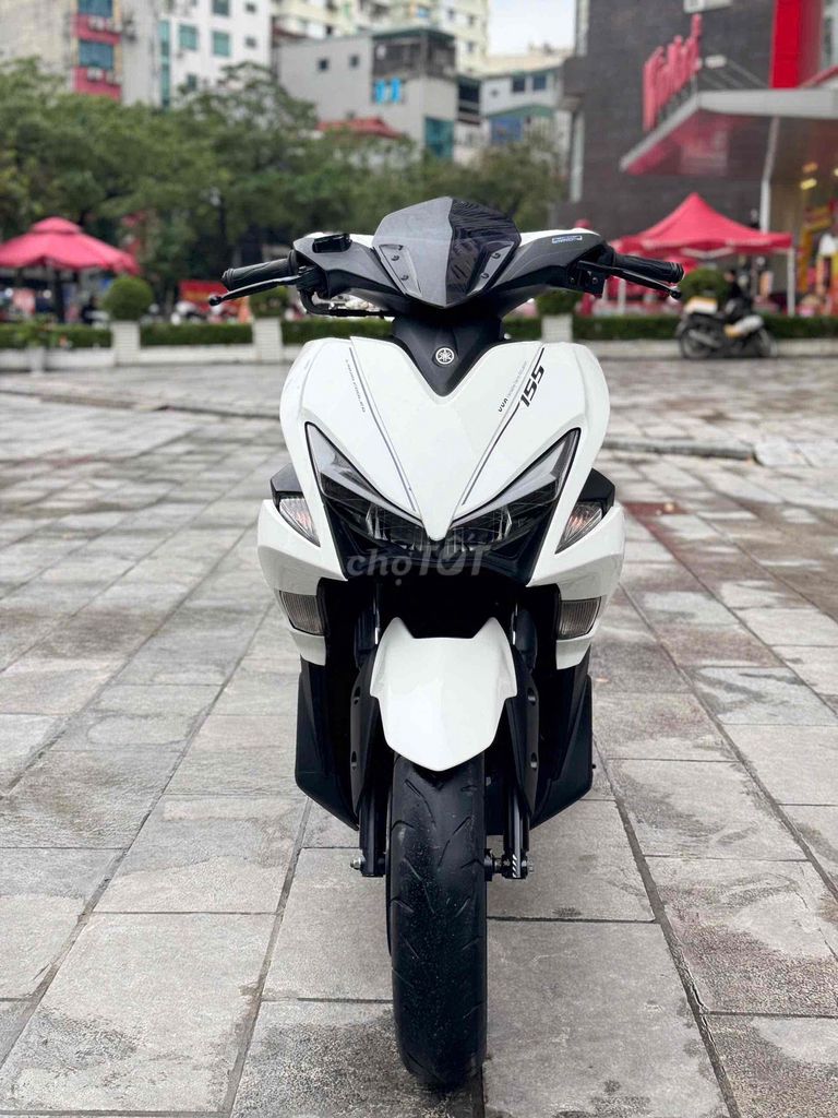 NVX 155 sơn máy zin 100% trắng 1 chủ 2018 chất. Mua bán Xe máy tại Quận Cầu Giấy Hà Nội được đăng bởi nguyễn bích thuỷ hình 16