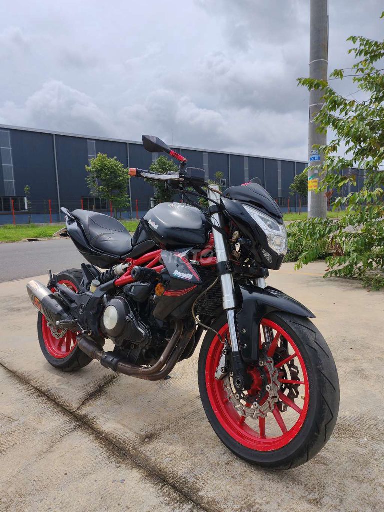 Benelli 302 đỏ đen bs Sài Gòn. Mua bán Xe máy tại Huyện Bàu Bàng Bình Dương được đăng bởi Ba Bún hình 2