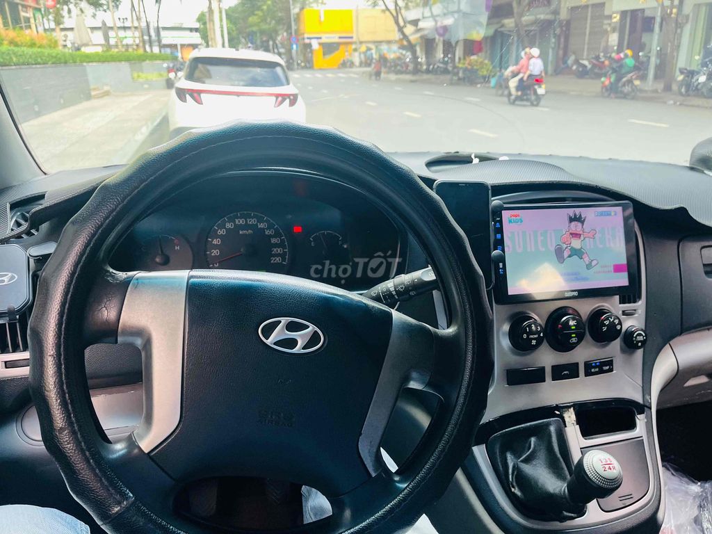 Không xài cần bán Hyundai Grand Starex H1 2011 6c. Mua bán Ô tô tại Quận 8 Tp Hồ Chí Minh được đăng bởi Chiến hình 15