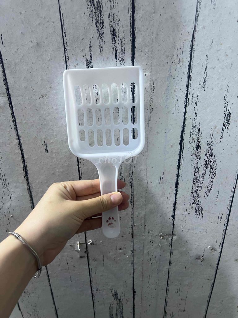 Xẻng xúc cát nhựa Trắng. Mua bán Phụ kiện, Thức ăn, Dịch vụ tại Quận Hai Bà Trưng Hà Nội được đăng bởi Ngọc hình 1