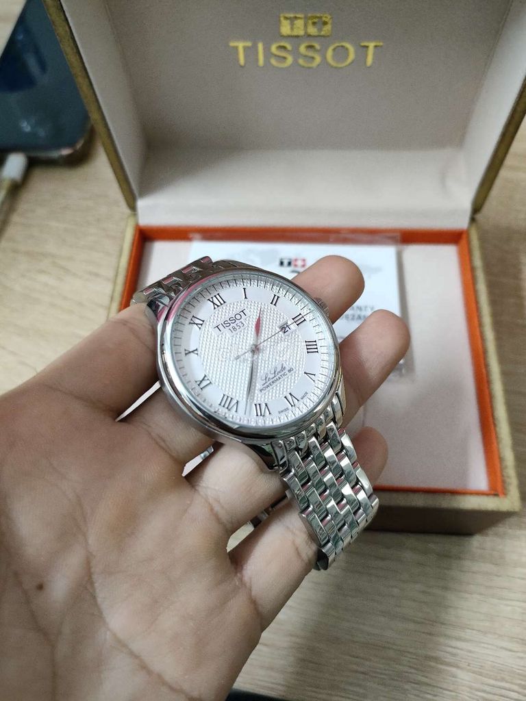 Thanh lý đồng hồ tissot như hình