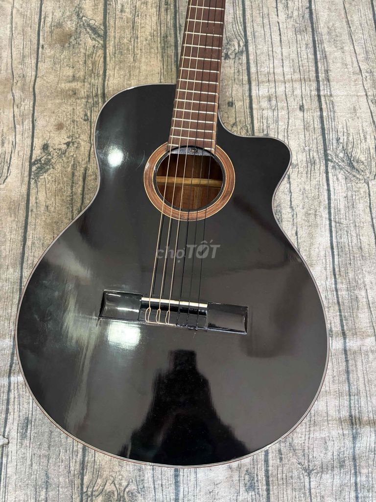 Đàn guitar classic Gỗ thịt Thanh Lý. Mua bán Nhạc cụ tại Quận Gò Vấp Tp Hồ Chí Minh được đăng bởi Đào Nguyễn hình 1
