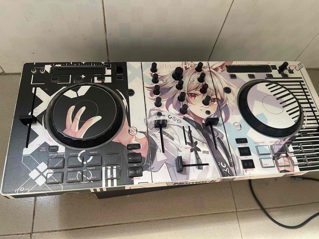 Bàn DJ Numark MT3. Mua bán Nhạc cụ tại Thành phố Biên Hòa Đồng Nai được đăng bởi Nguyễn Minh Anh hình 1