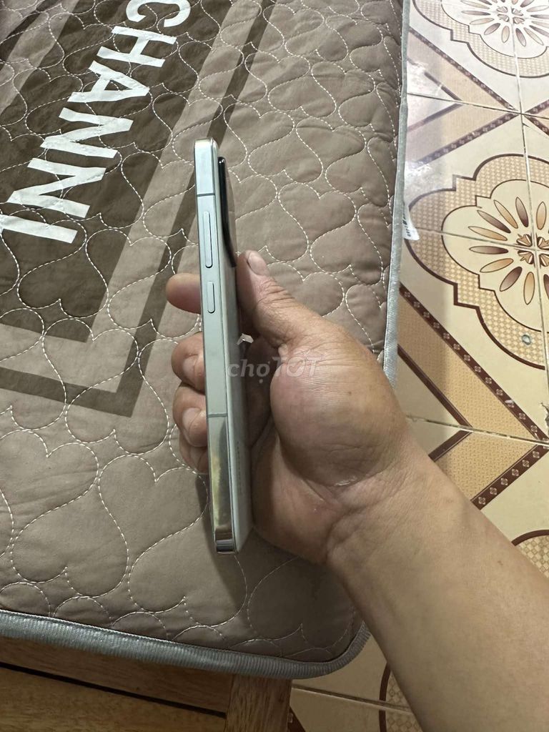 Xiaomi Mi 13. Mua bán Điện thoại tại Thành phố Thủ Đức Tp Hồ Chí Minh được đăng bởi nguyễn tiến đạt hình 1