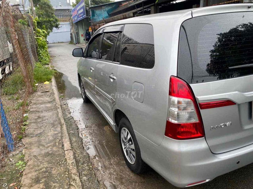 Toyota Innova 2015 G  tu đong. Mua bán Ô tô tại Thành phố Thủ Đức Tp Hồ Chí Minh được đăng bởi Huong hình 3