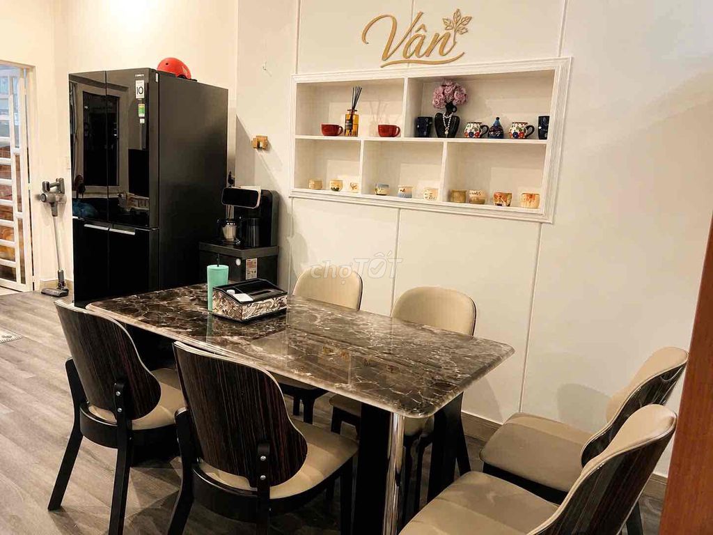 Аренда · 3 комн. · 90 м² · Quận Hải Châu, ул. Đường Ỷ Lan Nguyên Phi