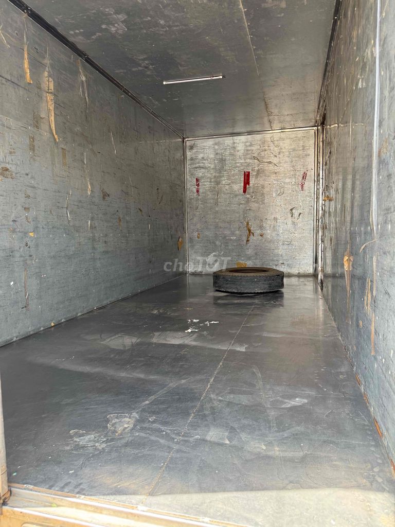 ISUZU QKR 270 2019 THÙNG KÍN 4m3 TẢI 2250Kg. Mua bán Xe tải, xe ben tại Thành phố Long Xuyên An Giang được đăng bởi Ô TÔ TRƯỜNG THANH hình 7