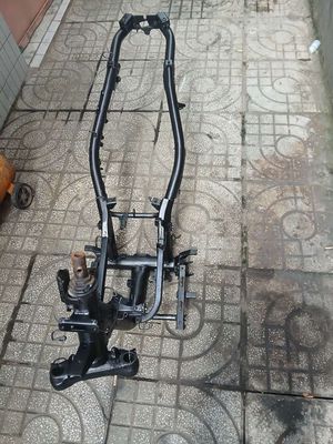 Cần bán xương xe AIR.BLADE đợi 2008. Mua bán Phụ tùng xe tại Quận Bình Tân Tp Hồ Chí Minh được đăng bởi Vo van kien