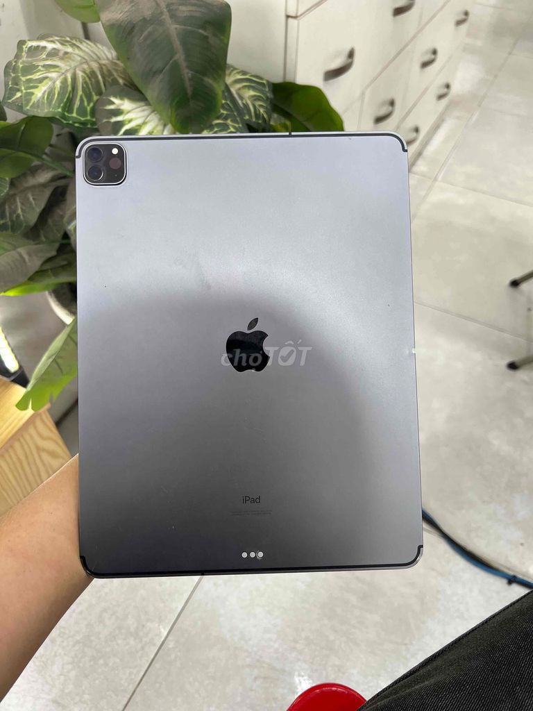 Apple iPad Pro 12.9 inch gen 4 (2020) 256GB có sim. Mua bán Máy tính bảng tại Quận Gò Vấp Tp Hồ Chí Minh được đăng bởi Tony Mobile hình 1