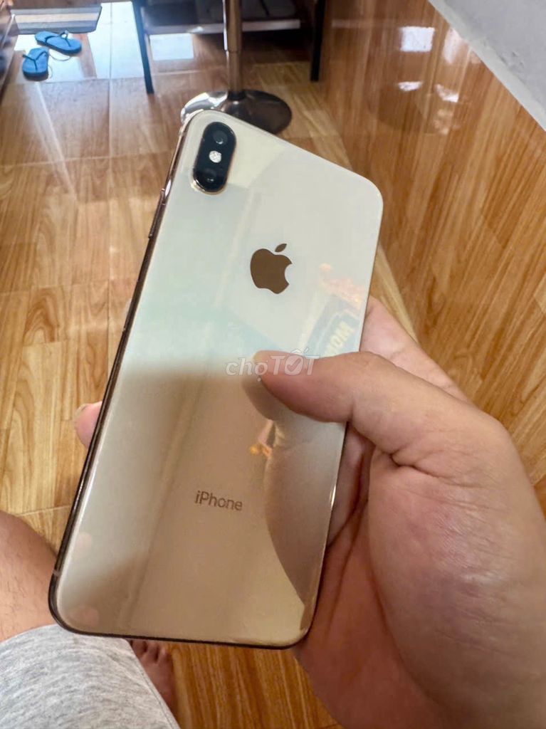 Apple iPhone Xs Max 64GB Vàng gold. Mua bán Điện thoại tại Thành phố Buôn Ma Thuột Đắk Lắk được đăng bởi T.P.N hình 1