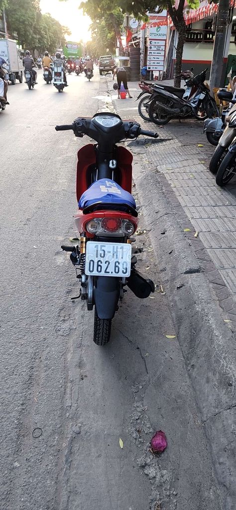 Cần bán xe như hình chính chủ. Mua bán Xe máy tại Quận Kiến An Hải Phòng được đăng bởi Hà Minh Tuấn hình 4