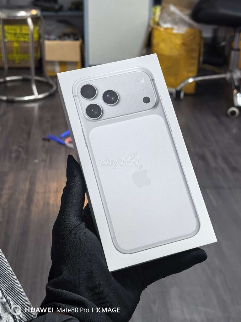 Apple iPhone 17 Pro Max 256GB Trắng Mới. Mua bán Điện thoại tại Thành phố Đà Lạt Lâm Đồng được đăng bởi Lộc Lá Mô Bai hình 1