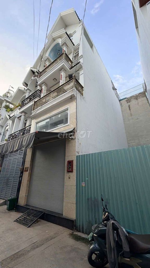6.5 Tỷ, 54m2, 5 Tầng, 6 PN, Hẻm Ô Tô, Đường Hương Lộ 2, vào ở ngay