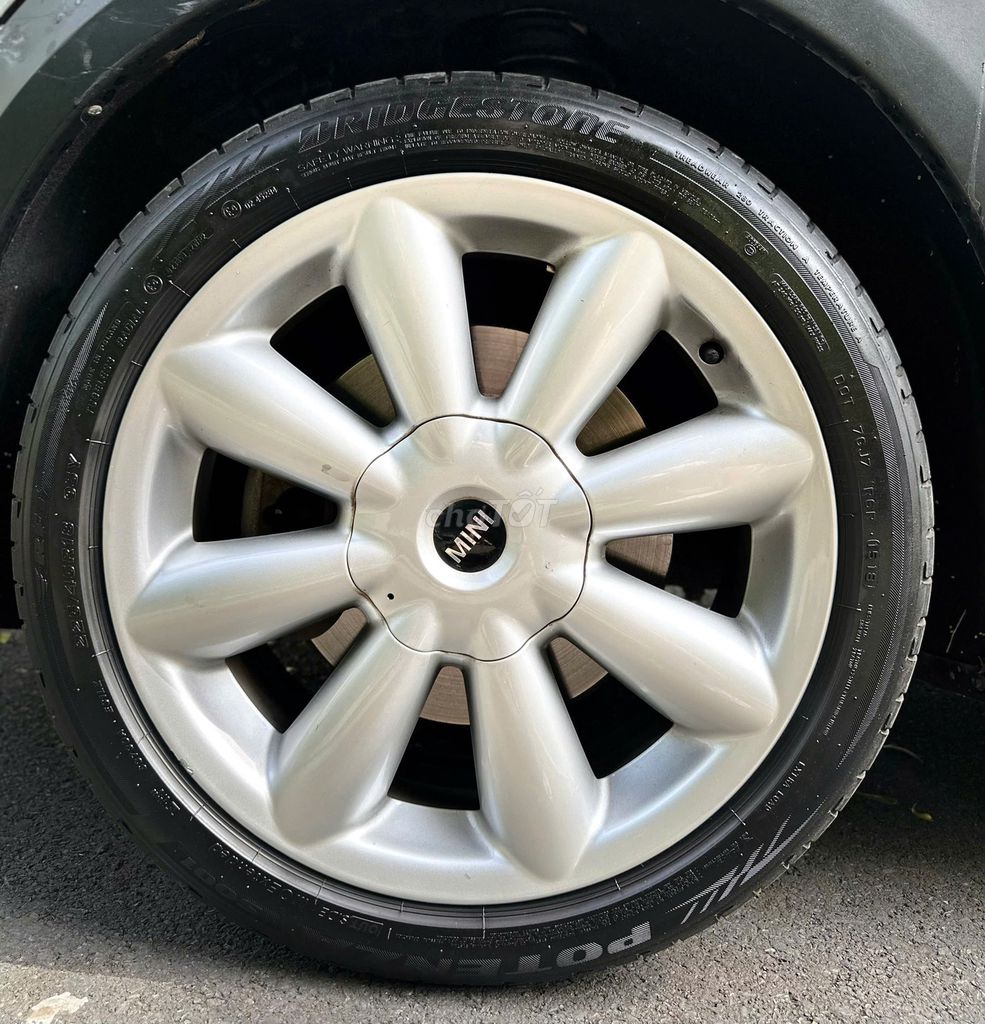 Mini Cooper S Countryman 2014 67000 km. Mua bán Ô tô tại Quận 8 Tp Hồ Chí Minh được đăng bởi Gon Nguyen hình 16