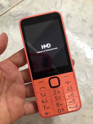 Nokia 220 4G chính hãng. Mua bán Điện thoại tại Quận 8 Tp Hồ Chí Minh được đăng bởi Chi Lê Mobile