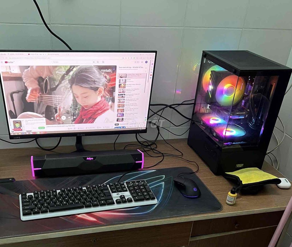 Máy tính để bàn Xeon 2676v3 24 inch. Mua bán Máy tính để bàn tại Thành phố Gia Nghĩa Đắk Nông được đăng bởi Lê Đình Chính hình 1