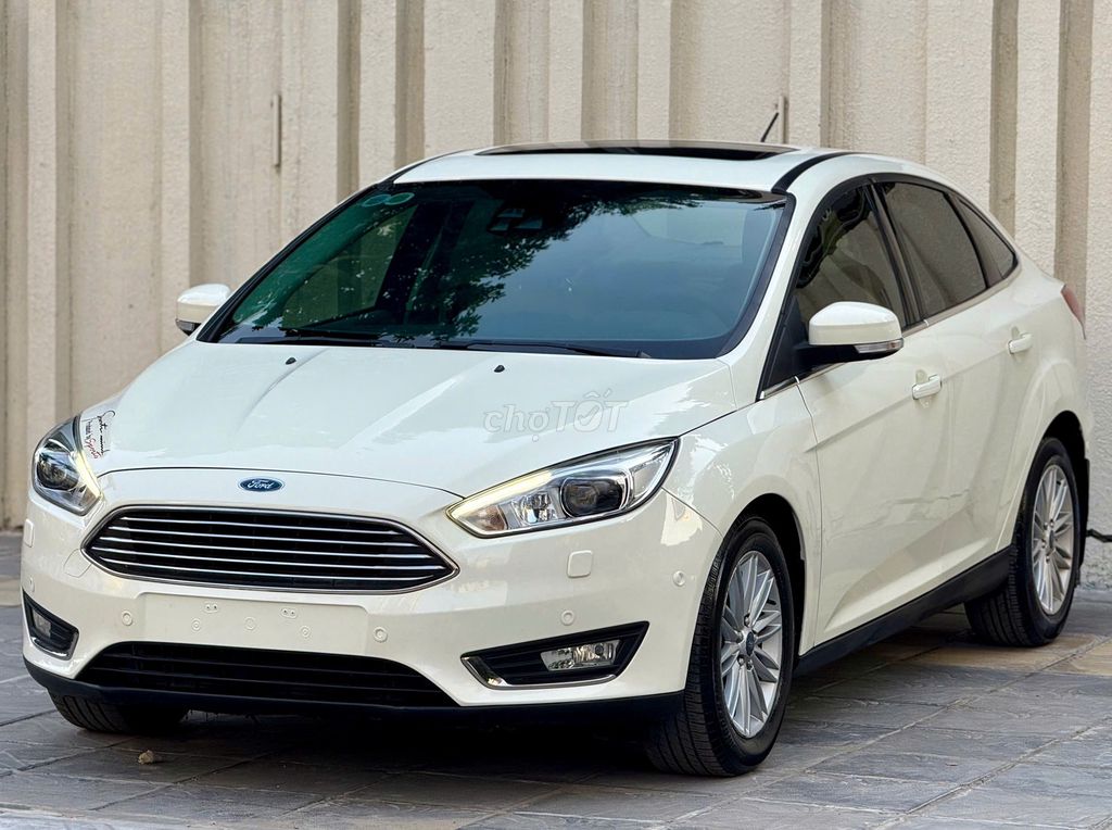 Ford Focus Titanium 2018 Trắng. Mua bán Ô tô tại Quận Bắc Từ Liêm Hà Nội được đăng bởi Lê Đức Dũng hình 2