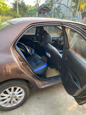 Toyota Vios 2008 màu Nâu
