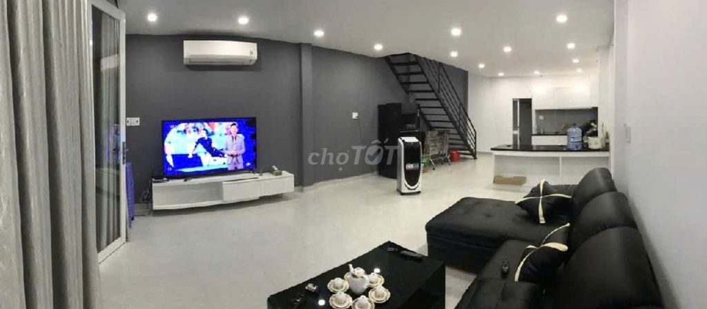 BÁN GẤP NHÀ 71m², 2 TẦNG – HẺM OTO 7 CHỖ, TẶNG NỘI THẤT CAO CẤP!