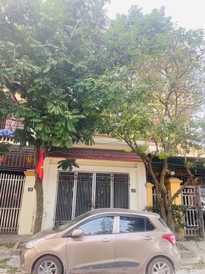 📣 Chính chủ em bán nhà 3 tầng Phường Ninh Khánh ,TP. Ninh Bình.. Mua bán nhà ở tại Thành phố Ninh Bình Ninh Bình được đăng bởi Phạm Việt Anh