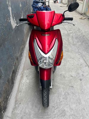 Honda Click màu Đỏ