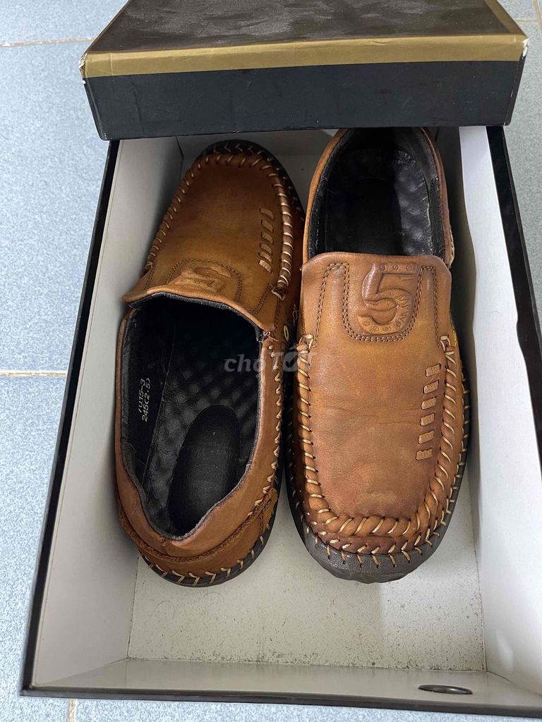 Giày lười nam Da bò Nâu size 39. Mua bán Giày dép tại Quận Hoàn Kiếm Hà Nội được đăng bởi nguyên ngoc long hình 1