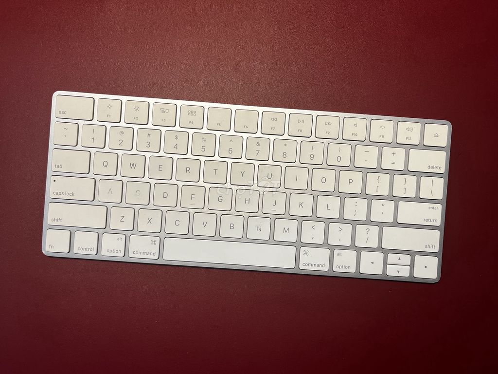 Apple Magic Keyboard 2 Cũ 95%. Mua bán Phụ kiện (Màn hình, Chuột...) tại Huyện Thạch Thất Hà Nội được đăng bởi Duong Nguyen hình 1