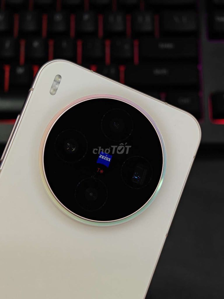Vivo X300 12/256 chính hãng fullbox ~ 99%. Mua bán Điện thoại tại Quận Ninh Kiều Cần Thơ được đăng bởi Nguyễn Toàn hình 1