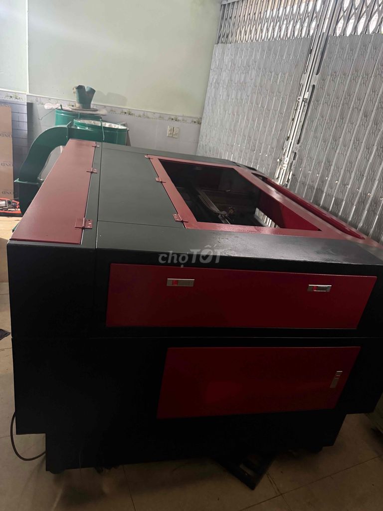 Thanh lí máy cắt laser đã qua sử dụng. Mua bán Đồ chuyên dụng, Giống nuôi trồng tại Huyện Hóc Môn Tp Hồ Chí Minh được đăng bởi Long hình 1