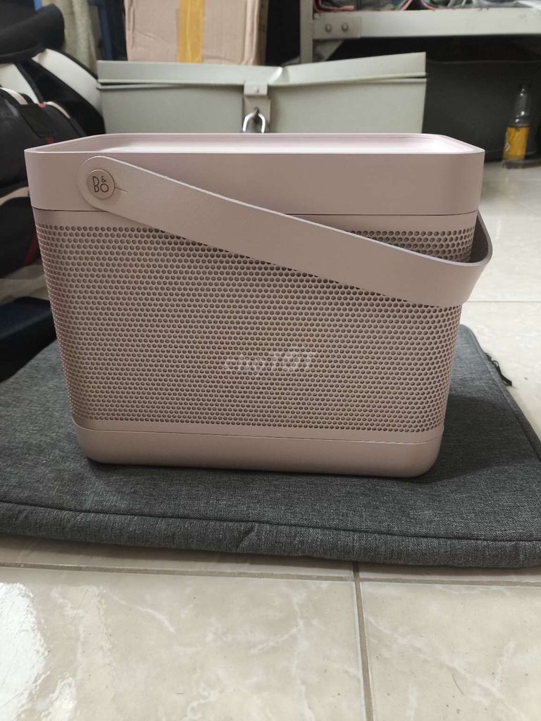 Loa Bluetooth Bang & Olufsen Beolit 17. Mua bán Tivi, Âm thanh tại Huyện Chương Mỹ Hà Nội được đăng bởi Sơn Sơn Lê hình 1