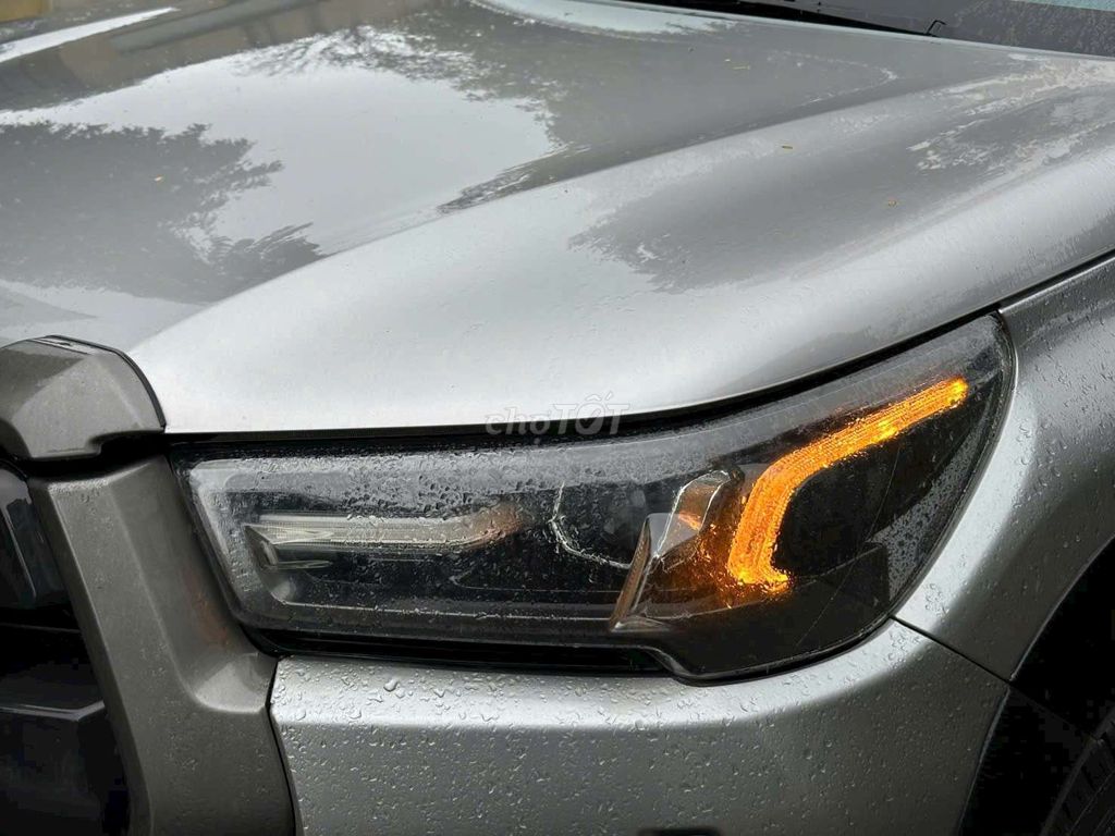 Toyota Hilux 2021 đky 2022 2.4AT 4x2 52000 km. Mua bán Ô tô tại Quận Hà Đông Hà Nội được đăng bởi Hà Đông Car hình 4
