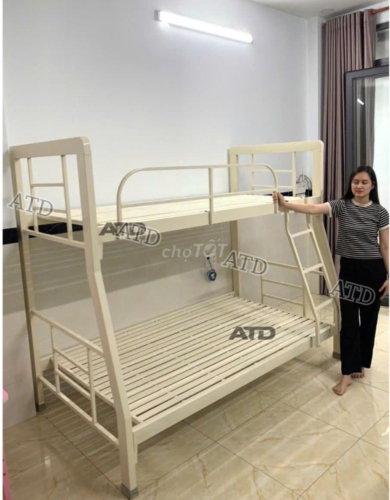 GIƯỜNG 2 TẦNG SẮT BỀN ĐẸP--GIƯỜNG TẦNG SẮT//GIƯỜNG. Mua bán Giường, chăn ga gối nệm tại Quận Tân Phú Tp Hồ Chí Minh được đăng bởi Nhi Nguyen Nội thất ATD hình 1