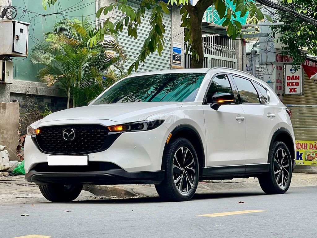 Mazda CX5 2.0 premium 2023 - 1 chủ mua mới từ đầu. Mua bán Ô tô tại Quận 8 Tp Hồ Chí Minh được đăng bởi Trường Nguyễn Xe Sang hình 3