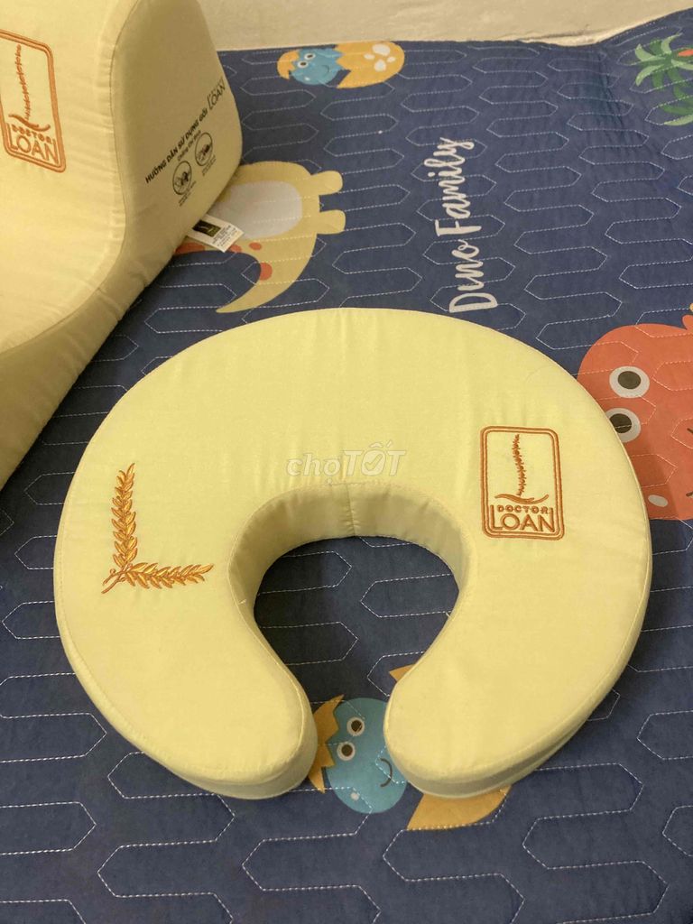 Gối cổ đi xe Doctor Loan. Mua bán Giường, chăn ga gối nệm tại Quận Cầu Giấy Hà Nội được đăng bởi Tiep Le hình 1