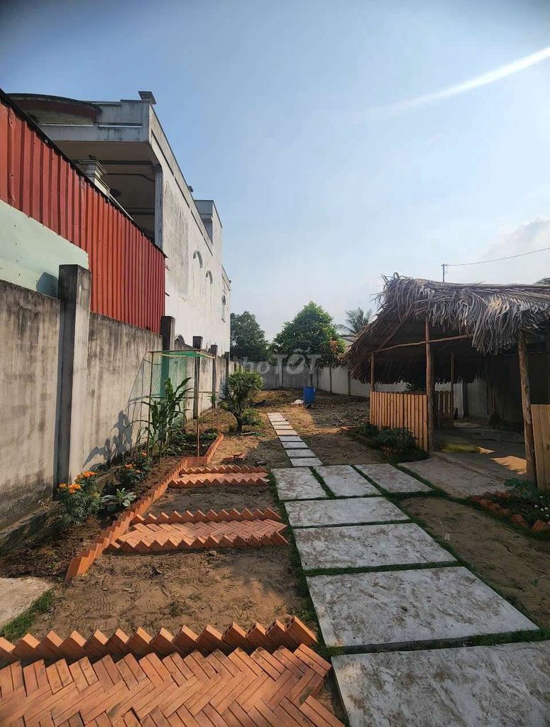 Nhà MT nhựa rẻ hơn hẻm xã Tân Nhựt BC