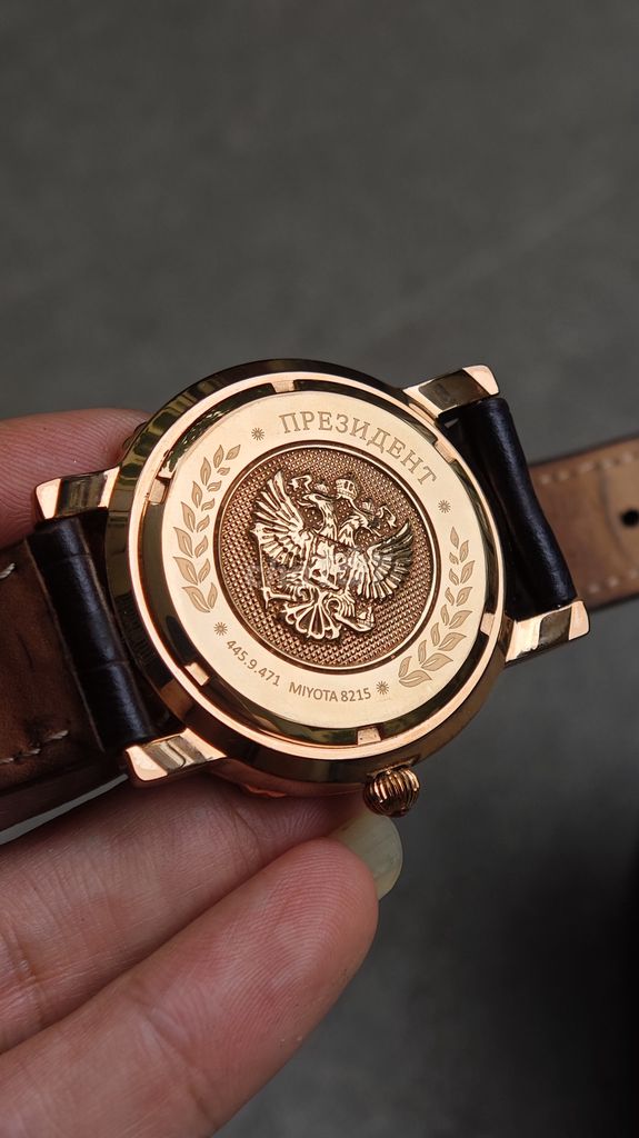 Đồng hồ Nga Poljot President (tổng thống Nga)